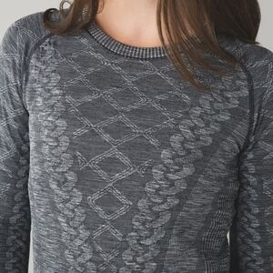 Lululemon Rest Less Pullover Heathered Black Faux Knit Long Sleeve 8 Seamless